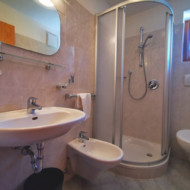 App02_Dusche